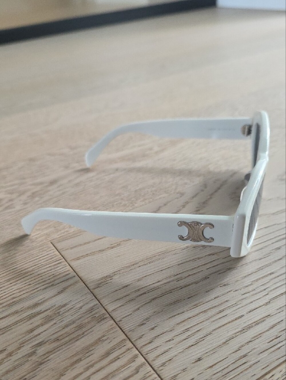 BNIB Celine White Sunglasses with Dark Lenses - Oval Lens